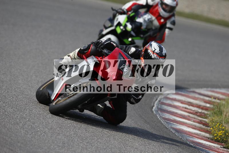 Archiv-2023/47 24.07.2023 Track Day Motos Dario - Moto Club Anneau du Rhin/22_1